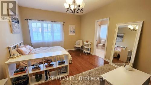 12 Plowright Road, Springwater, ON - Indoor