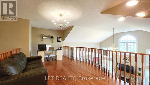 12 Plowright Road, Springwater, ON - Indoor