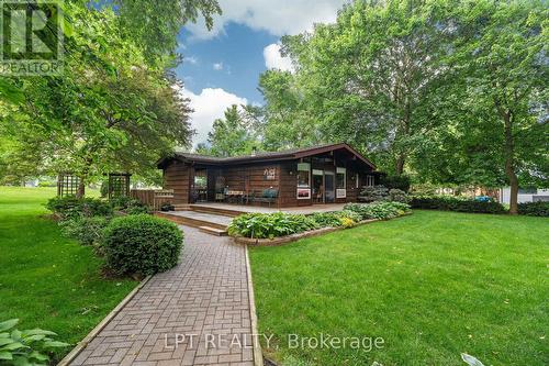 8452 DEFORE DRIVE  Lambton Shores, ON N0M 1T0