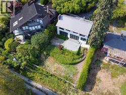 2234 PALMERSTON AVENUE  West Vancouver, BC V7V 2V8