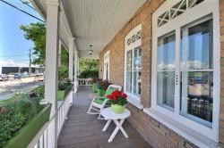 Balcony - 