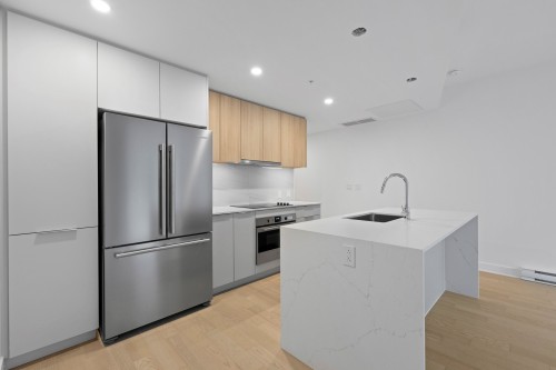 Kitchen - 312-138 Rue Léo-Major, Sainte-Anne-De-Bellevue, QC - Indoor Photo Showing Kitchen With Upgraded Kitchen