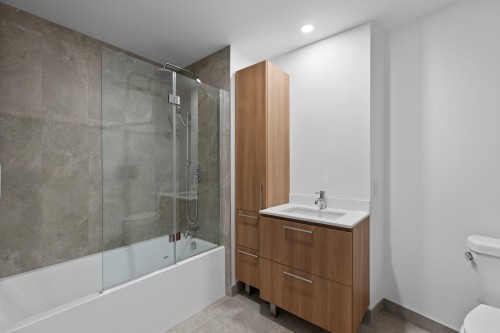 Bathroom - 312-138 Rue Léo-Major, Sainte-Anne-De-Bellevue, QC - Indoor Photo Showing Bathroom