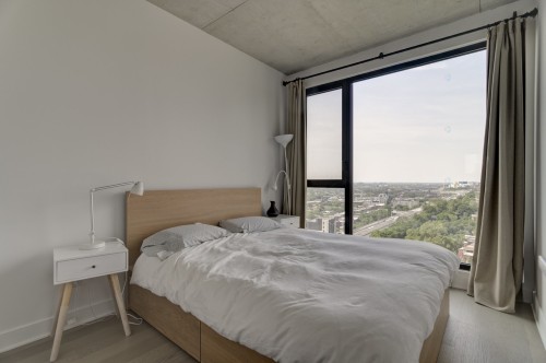 Bedroom - 1808-2020 Boul. René-Lévesque O., Montréal (Ville-Marie), QC - Indoor Photo Showing Bedroom
