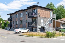 200-90 Rue Bruchési  Blainville, QC J7B 1C7