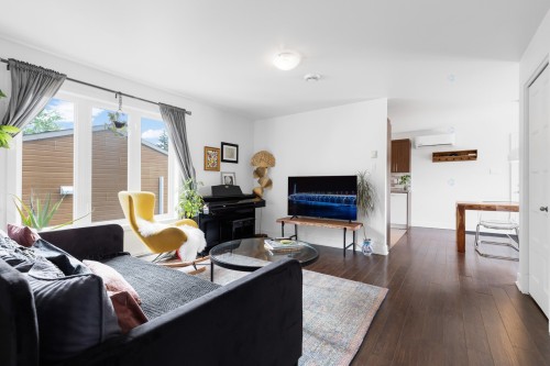 Living Room - 200-90 Rue Bruchési, Blainville, QC - Indoor