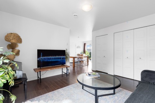 Living Room - 200-90 Rue Bruchési, Blainville, QC - Indoor