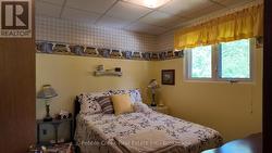 Second bedroom - 
