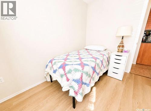 4 1275 S Railway Avenue E, Swift Current, SK - Indoor Photo Showing Bedroom