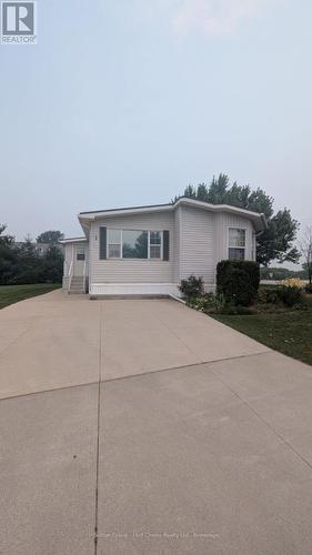 1 25 Thames Road, St. Marys, ON - Outdoor