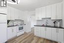 925 O Avenue S, Saskatoon, SK  - Indoor Photo Showing Kitchen 