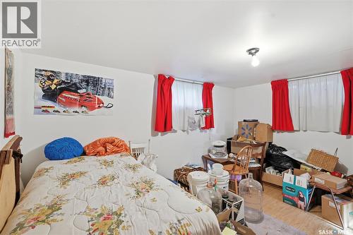 925 O Avenue S, Saskatoon, SK - Indoor Photo Showing Bedroom
