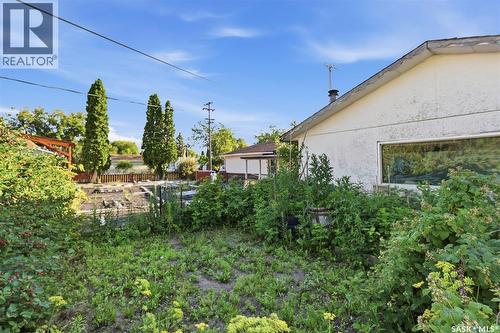 925 O Avenue S, Saskatoon, SK - Outdoor