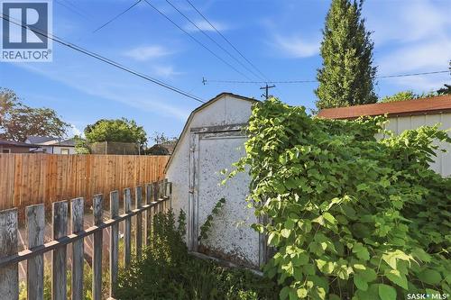 925 O Avenue S, Saskatoon, SK - Outdoor
