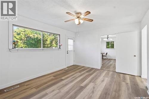 925 O Avenue S, Saskatoon, SK - Indoor Photo Showing Other Room