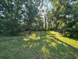 50 Mccallum Crescent  Winnipeg, MB R3R 2S6