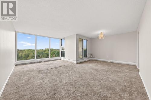 512 - 19 WOODLAWN ROAD E  Guelph (Riverside Park), ON N1H 7B1