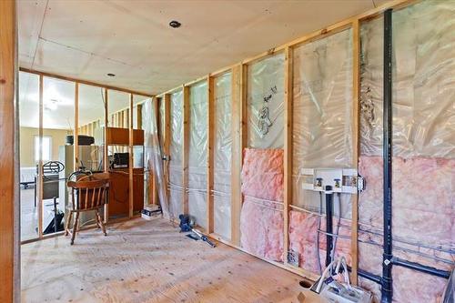 27119 36E Rd, Steinbach, MB - Indoor