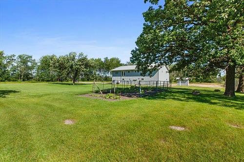 27119 36E Rd, Steinbach, MB - Outdoor