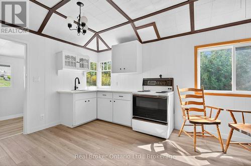 1948 Tiny Beaches Road S, Tiny, ON - Indoor Photo Showing Kitchen