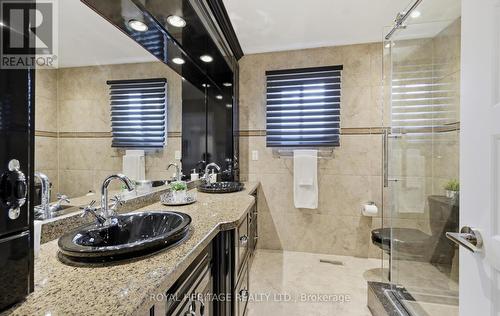 7 Kimbark Crescent, Markham, ON - Indoor Photo Showing Bathroom