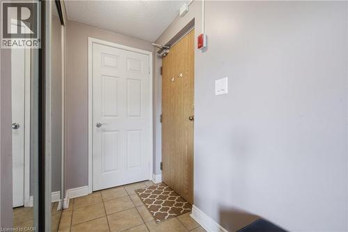 432 Main Street E Unit# 801, Hamilton, ON - Indoor Photo Showing Other Room