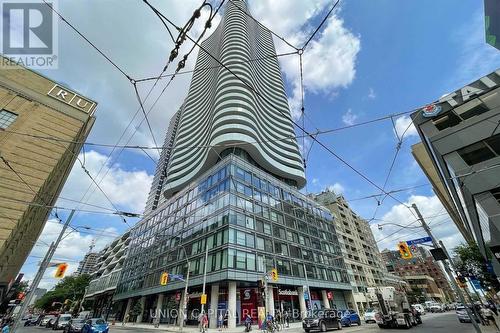 1401 - 403 CHURCH STREET  Toronto, ON M4Y 0C9
