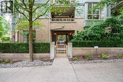 111 285 NEWPORT DRIVE  Port Moody, BC V3H 5J6