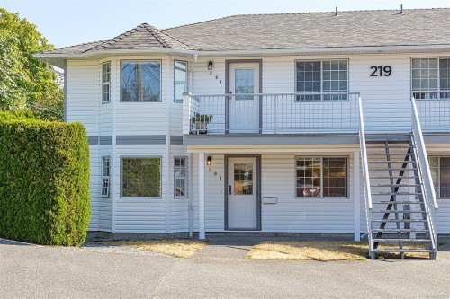#101-219 Dogwood Dr  Ladysmith, BC V9G 1S9