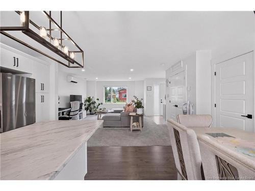 218 Falcon Dr, Moncton, NB 