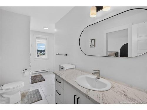 218 Falcon Dr, Moncton, NB 