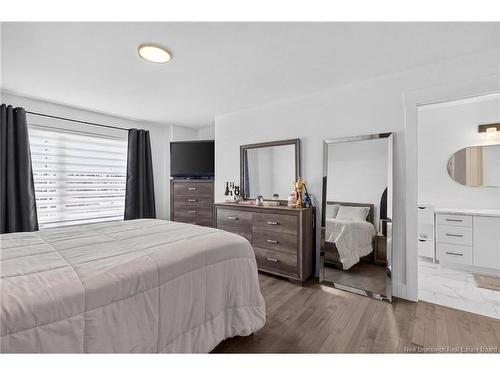 218 Falcon Dr, Moncton, NB 