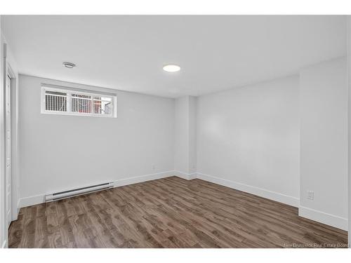 218 Falcon Dr, Moncton, NB 