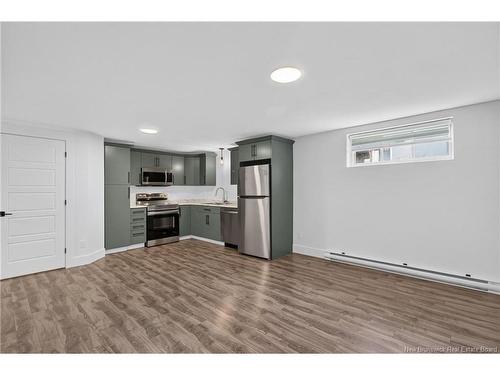 218 Falcon Dr, Moncton, NB 