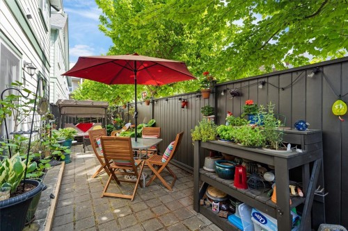 #105-2600 Peatt Rd, Langford, BC 