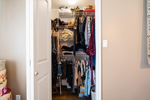 #105-2600 Peatt Rd, Langford, BC 