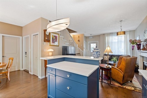 #105-2600 Peatt Rd, Langford, BC 