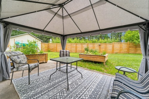 Terrasse - 1790 Ch. Bourbonnière, Mirabel, QC - Outdoor With Exterior