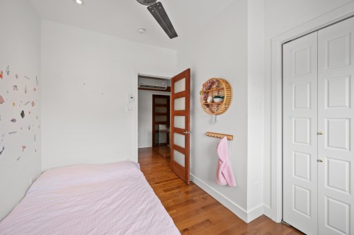 Chambre à coucher - 31 Rue St-Stanislas, Sainte-Thérèse, QC - Indoor Photo Showing Bedroom