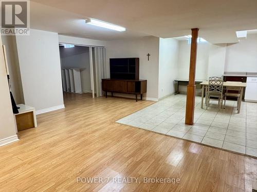 28 Cliveden Place, Markham, ON - Indoor