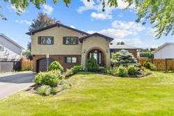 12 Av. du Beaujolais  Candiac, QC J5R 4B6