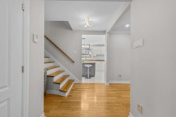 Interior - 