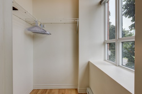 Master Bedroom - 106-970 Av. Mceachran, Montréal (Outremont), QC - Indoor With Storage
