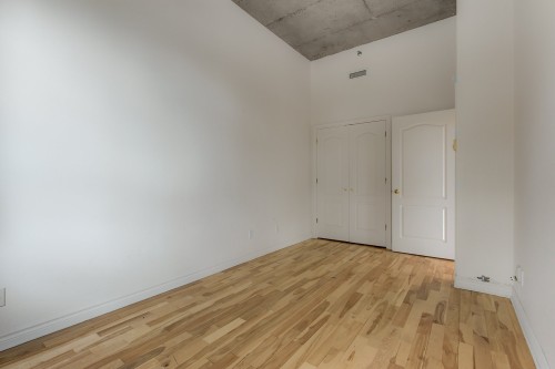 Bedroom - 106-970 Av. Mceachran, Montréal (Outremont), QC - Indoor Photo Showing Other Room