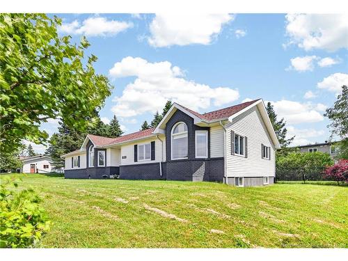853 Melanson Rd, Dieppe, NB 
