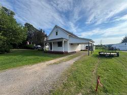 19 Bridge ST Apohaqui, NB E5P 2M3