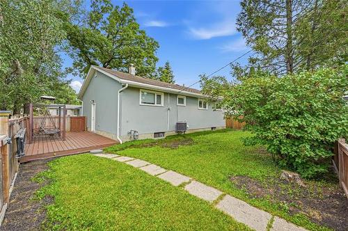 147 Talon Bay, Winnipeg, MB - Outdoor With Deck Patio Veranda With Exterior