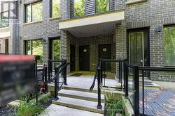 17 - 3492 WIDDICOMBE WAY  Mississauga, ON L5L 2M5