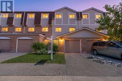 43 - 11 HARRISFORD STREET  Hamilton, ON L8K 6L7