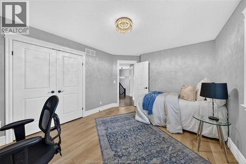 510 Huron, Lasalle, ON - Indoor